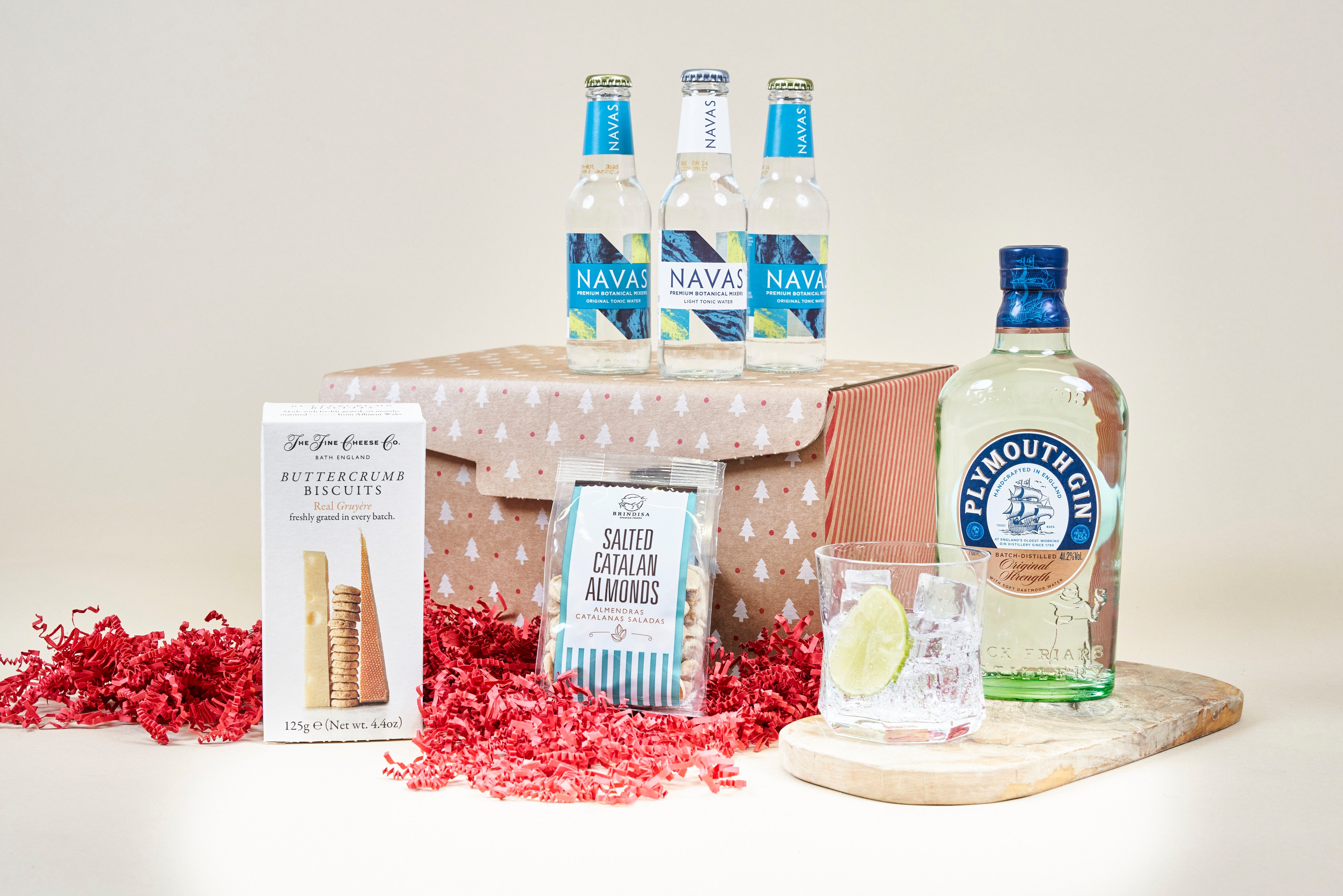 Plymouth Gin Lovers Gift box hamper – Cornish Luxury Hampers